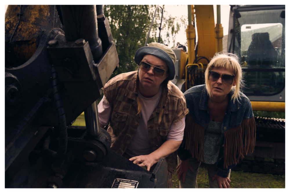 Dennis Lehane Tackles Aussie Remake of Finnish Dramedy '100 Litres of Gold' – A Story He Calls 'My Favorite'