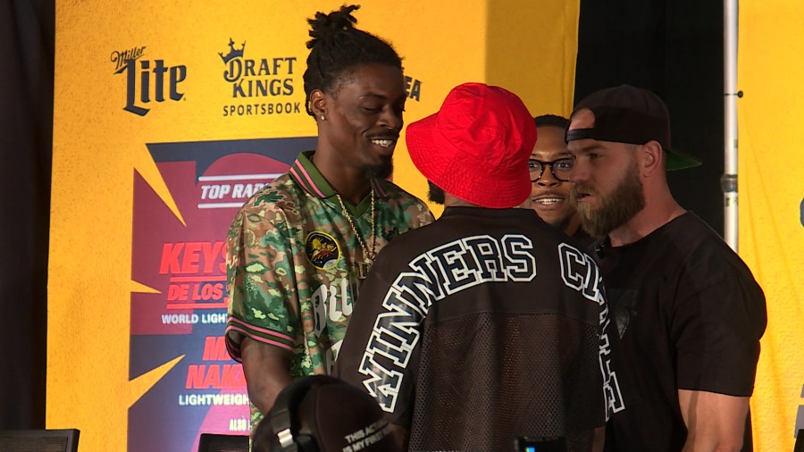 ¡Los Hermanos Davis (DB3) Deslumbran en la Conferencia de Prensa Previa a su Gran Noche en Norfolk!