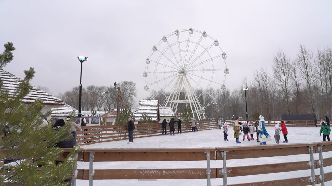 На открытом воздухе в Белгородской области открылись три катка для зимнего отдыха