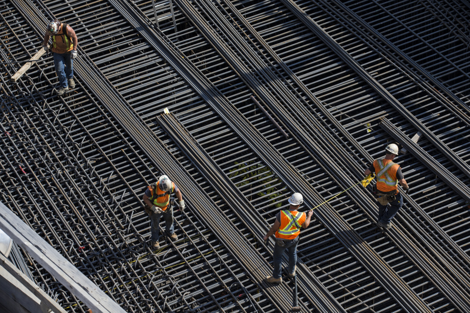 Révolution Numérique dans la Construction Québécoise : Contrats Électroniques et Drones au Service de la Productivité