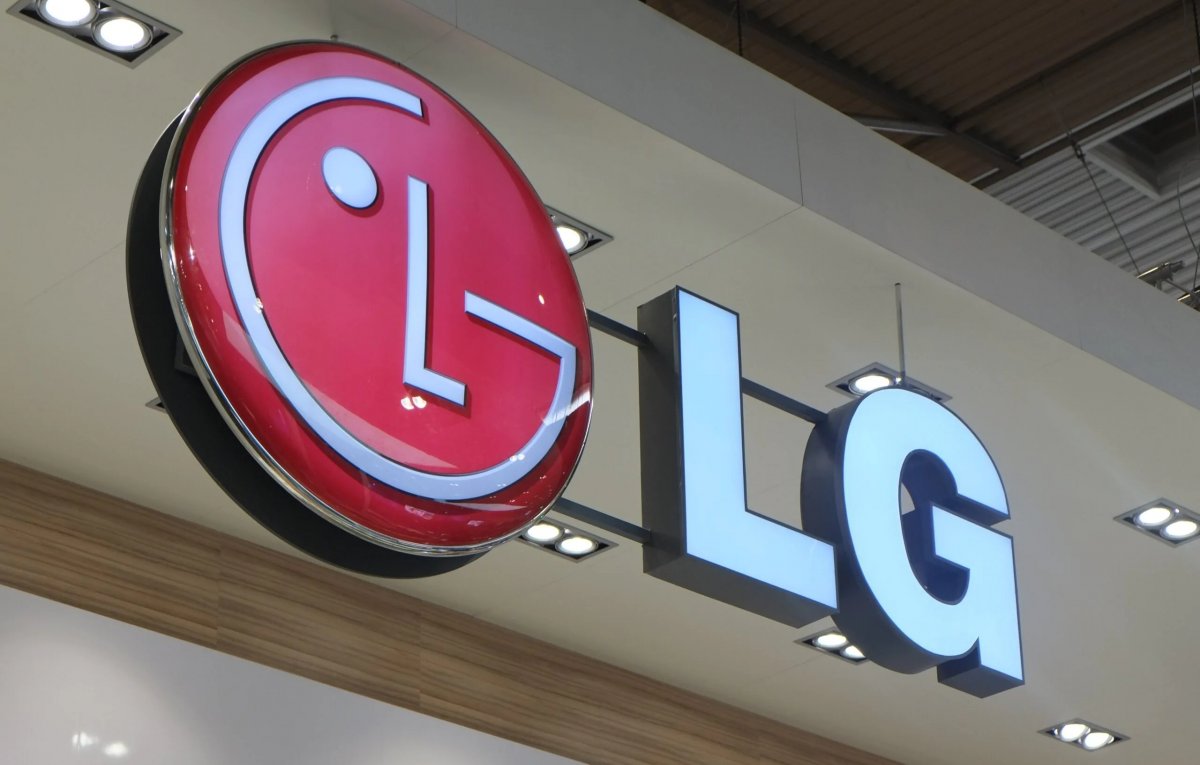 LG Display testa la tecnologia OLED eLEAP senza maschera per schermi più efficienti e meno costosi