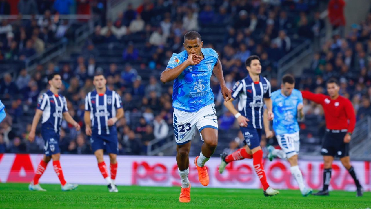 Pachuca vence a Rayados 3-2 en emocionante partido de la Jornada 3 del Clausura 2025