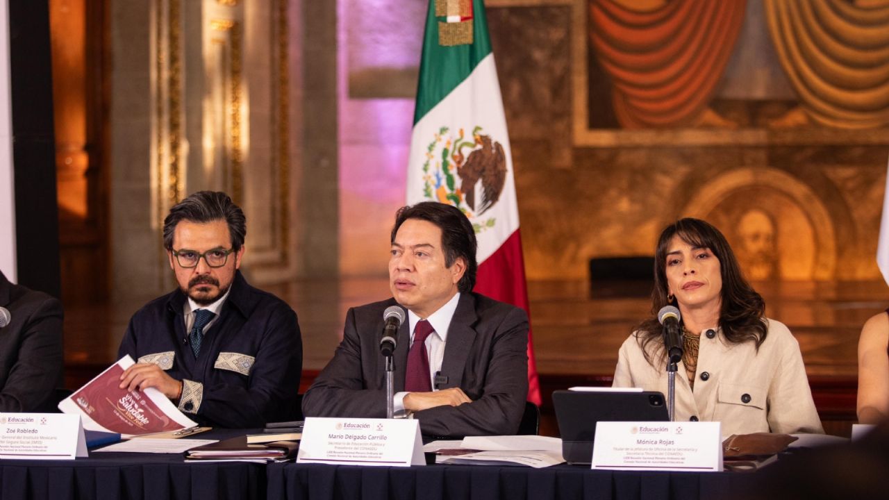 Mario Delgado destaca avances en salud escolar y prevención de adicciones