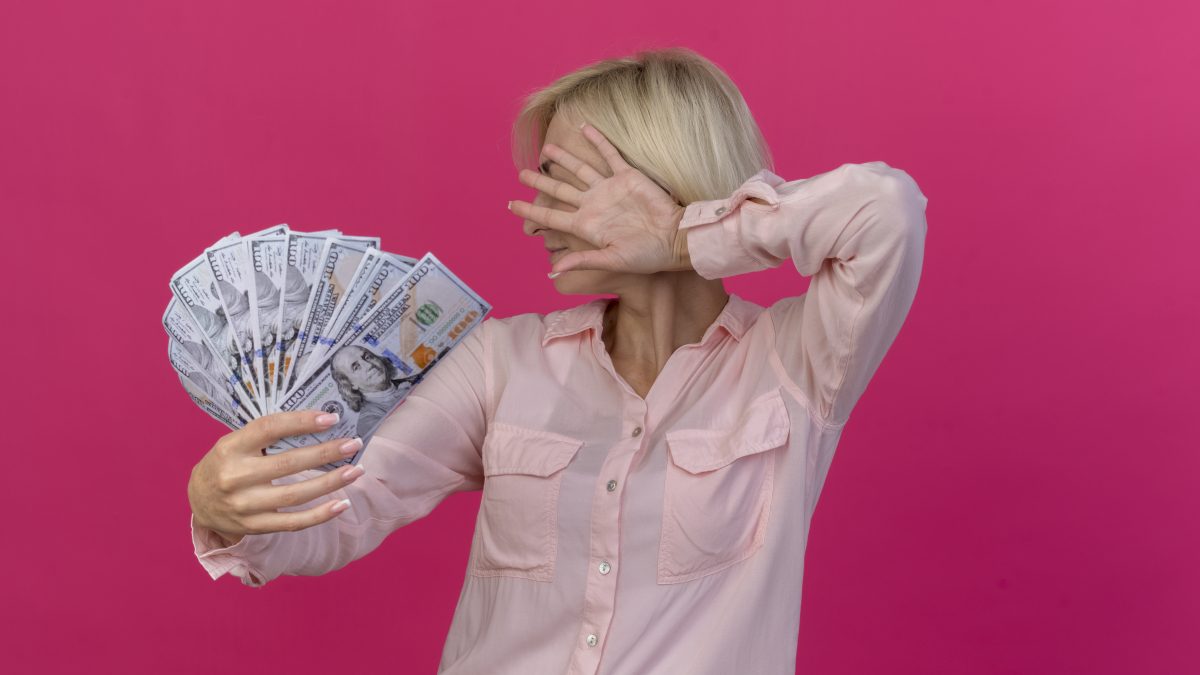 5 признаков, выдающих бедность: измените поведение и заведите порядок в финансах