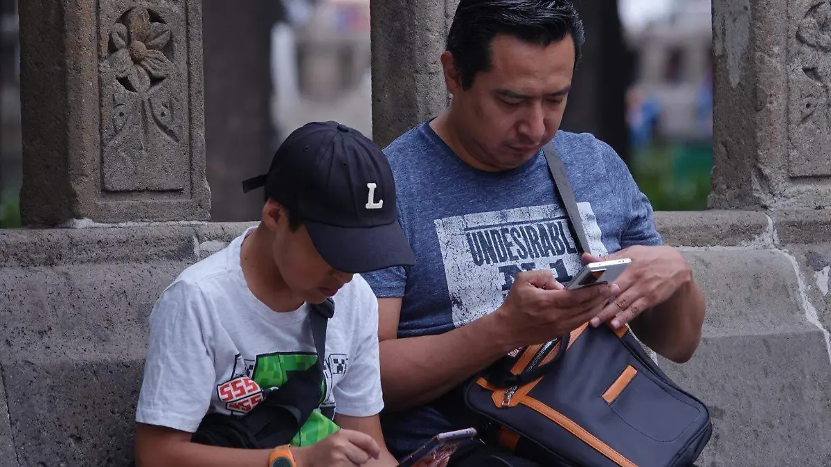 Tecnología consume casi el 20% del gasto mensual de los mexicanos, según CIU