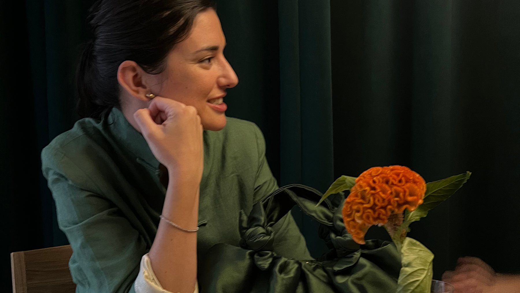 Meet Laia Alen, the Designer Behind the Iconic Begging Bag Conquering the Hearts of Influencers like María G. de Jaime