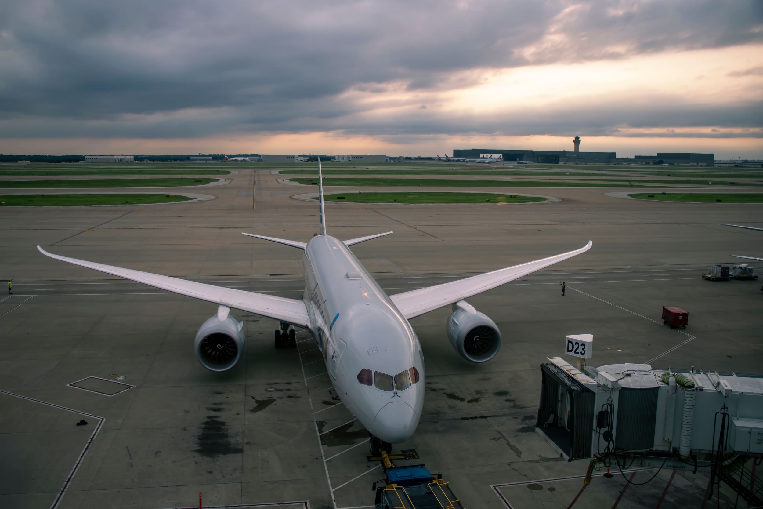 Révolution dans l'industrie aéroportuaire : Outsight signe un contrat géant pour équiper l'aéroport de Dallas-Fort Worth de sa technologie LiDAR de pointe
