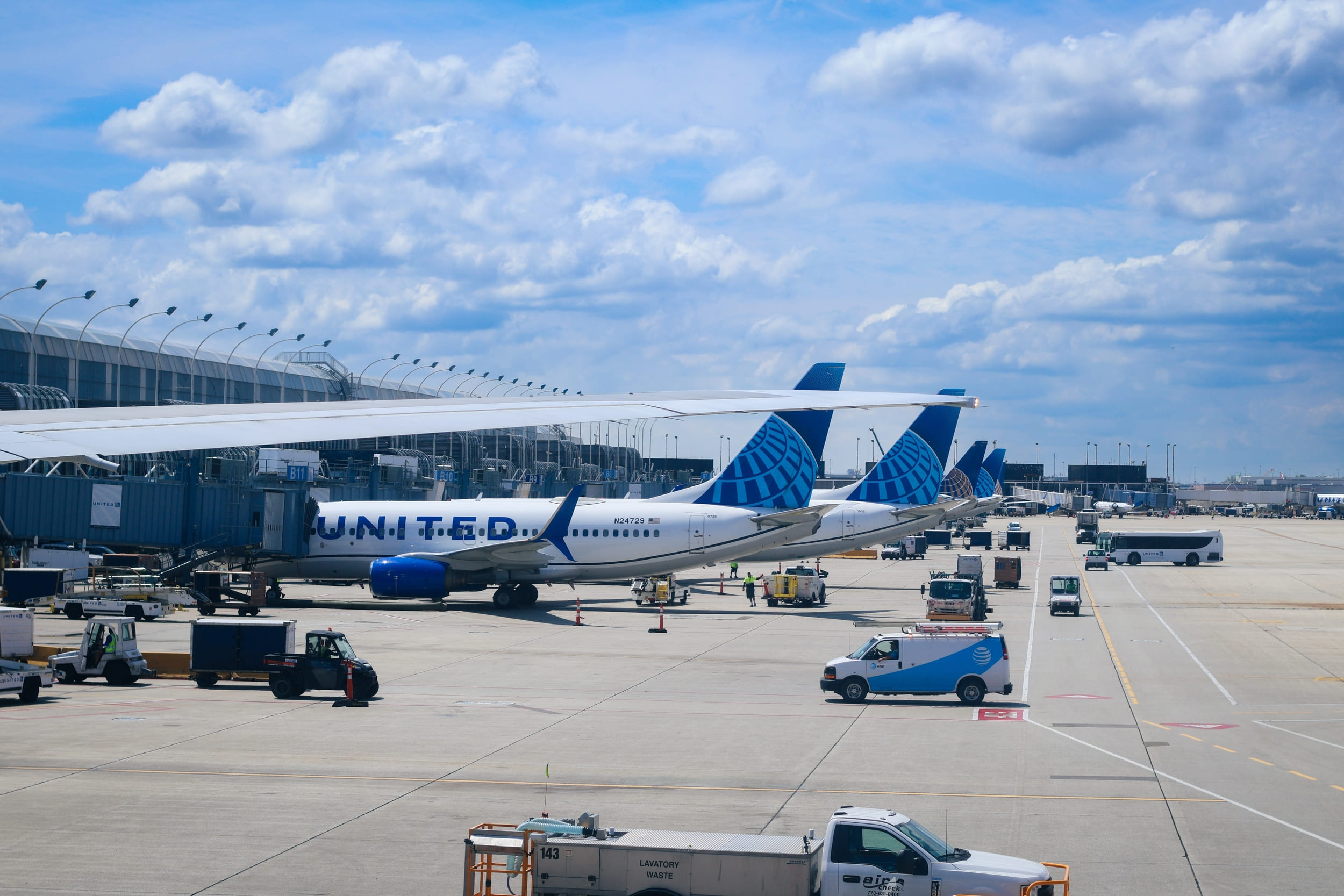 United Airlines Révolutionne le Voyage : Écoutez Spotify Audiobooks et Podcasts en Vol !
