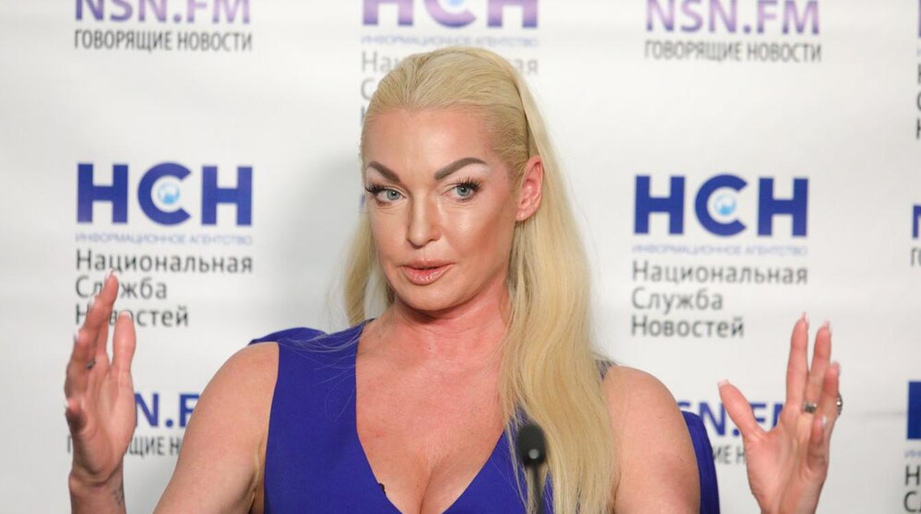 Анастасия Волочкова: «Я не стремлюсь стать бабушкой, но если Ариадна родит...»