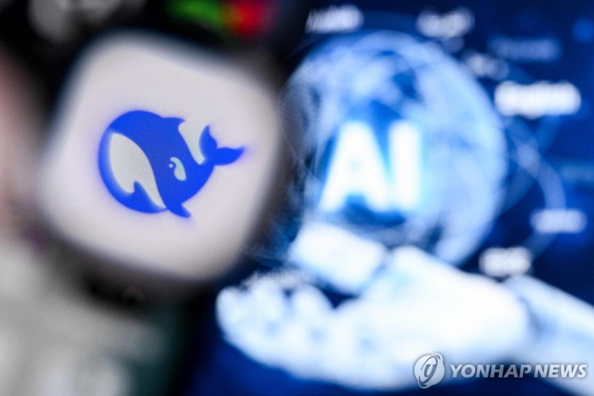 중국, AI 기술로 제조업 생산성革命...미중 기술 블록화 대응해야