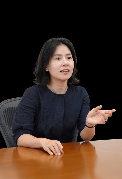 K-엔터·스포츠 법률 분쟁, 전문가팀 시대 도래: 화우 설지혜 변호사, 성공 사례 기반 미래 전략 제시