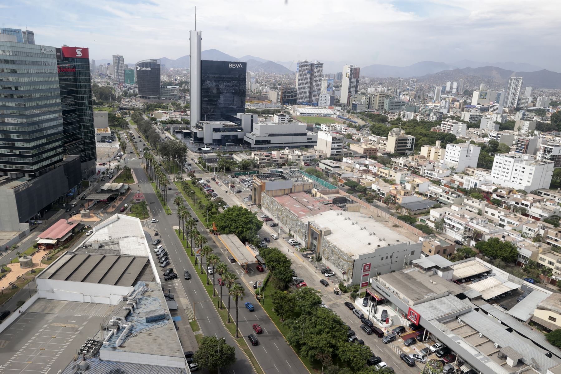 ¡Optimismo en Perú! El MEF anticipa un crecimiento económico de hasta 3.5% para 2025