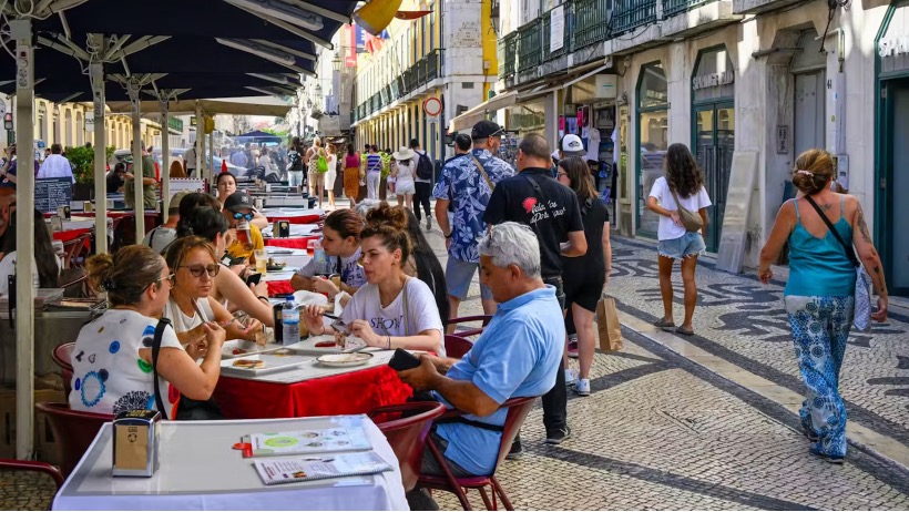 Portugal: Det Nye Magnetland for Immigranter – Hvorfor Vælger Flere Portugal?