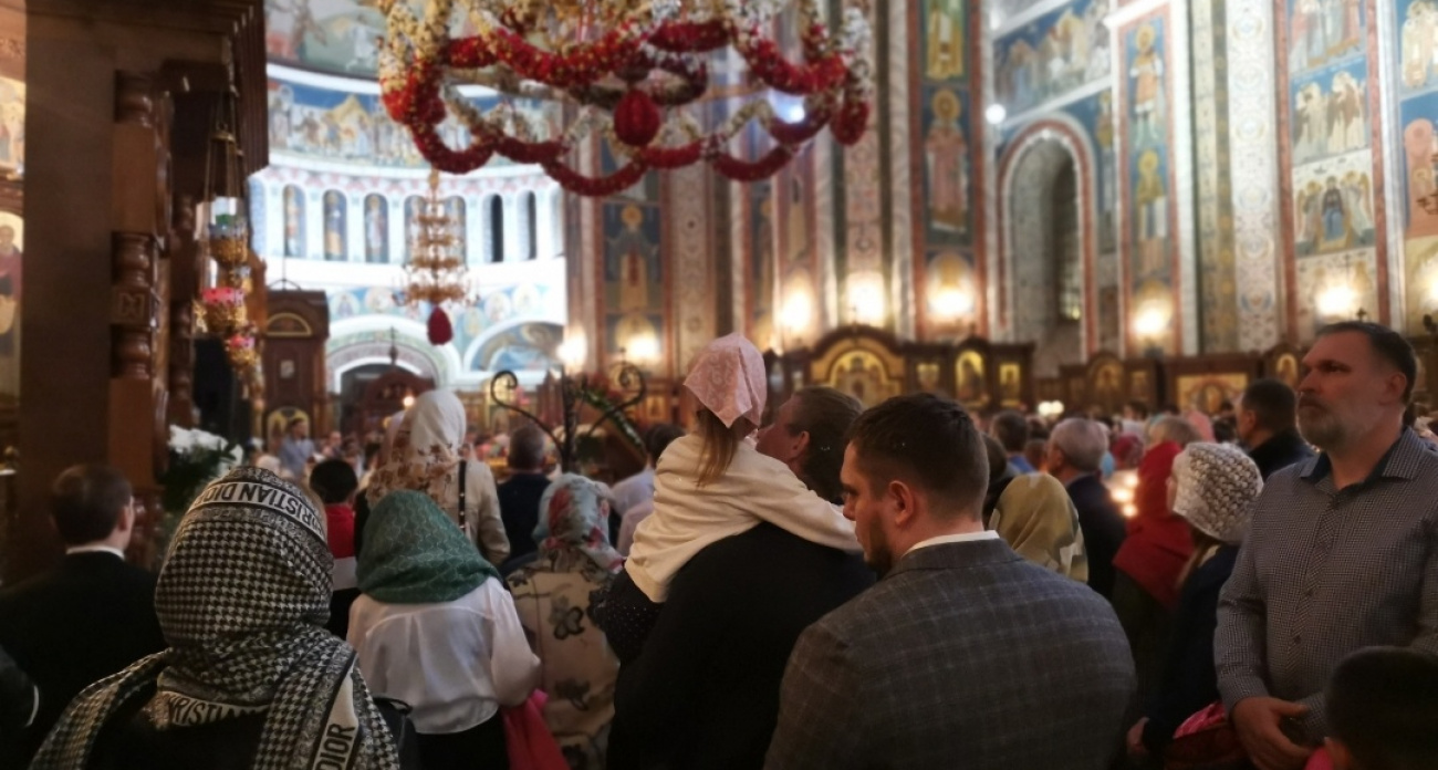 Новогодний всплеск в Нижнем Новгороде: Крещенские купания и ДТП в центре внимания