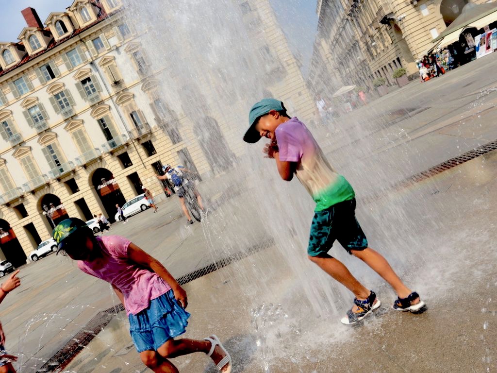 Estate 2024: Temperature Record in Arrivo, ma la Primavera Bagnata Salva l'Italia dalla Siccità!