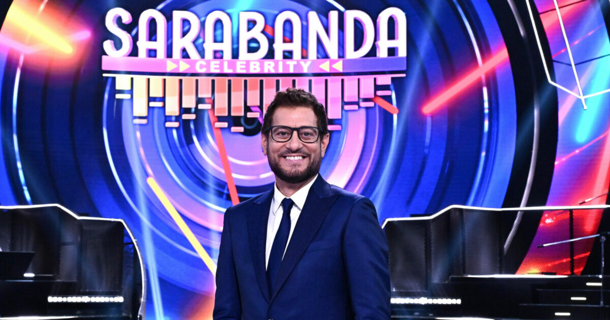 Sarabanda Celebrity: Otto Vip Pronti a Darsi in Pasto al Karaoke con Enrico Papi! Scopri le Novità!