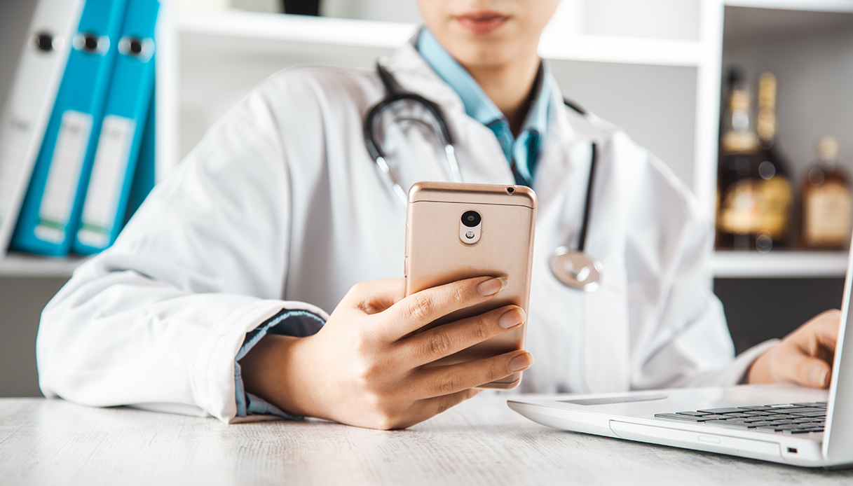 Medici e Social Media: il Potere della Comunicazione Scientifica tra Oncologi