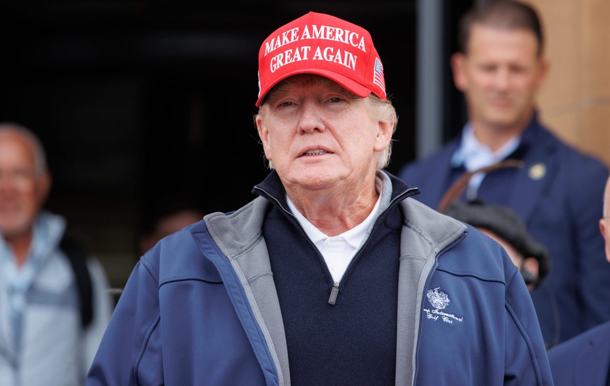 Esodo delle celebrità americane: Trump rieletto, star come Eva Longoria e Sophie Turner scelgono l'esilio