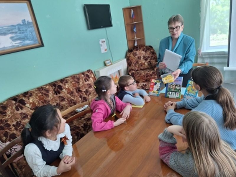 Здоровье в фокусе: Белоногорская библиотека провела акцию «Диалоги о здоровье» для юных читателей