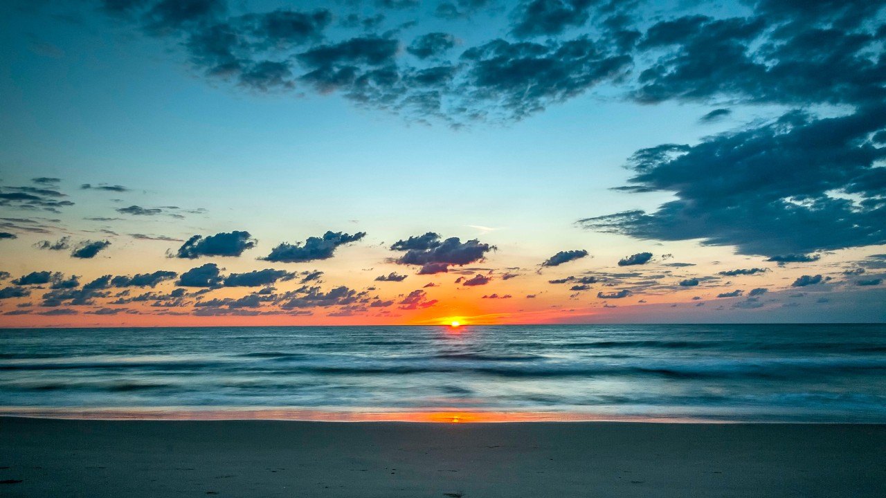 Escape to Hatteras Island: Unveiling the Southern Outer Banks' Best-Kept Secret for Relaxation and Adventure