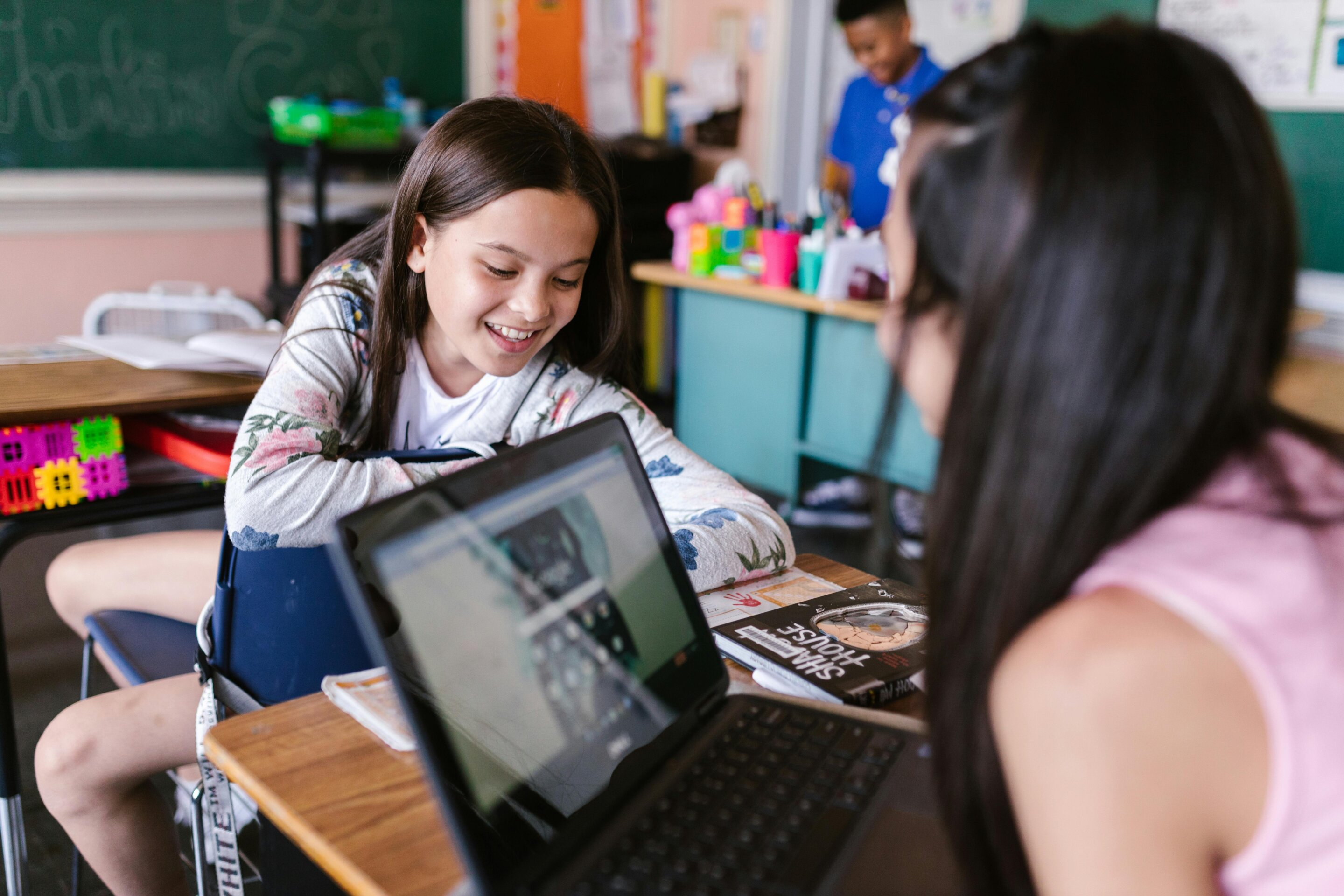 Are School Tech Tools Jeopardizing Student Privacy? Experts Demand a Critical Review