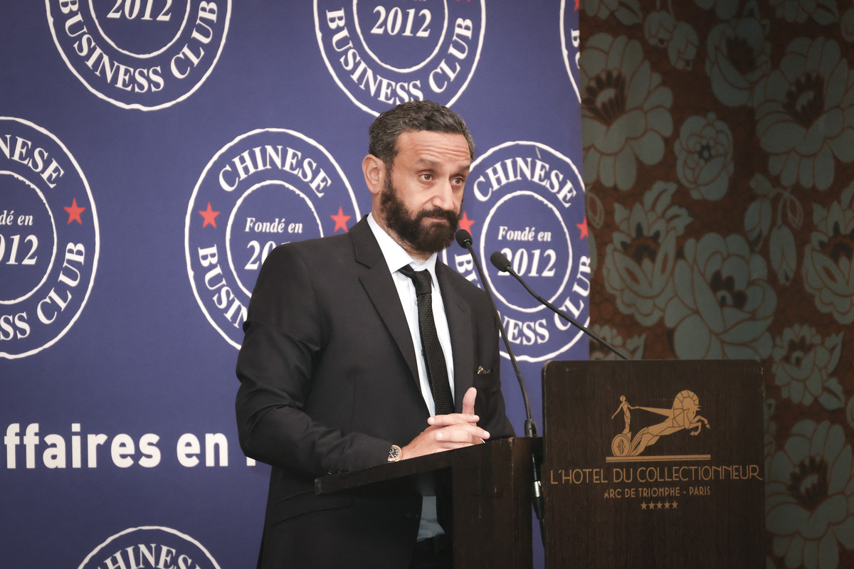 Cyril Hanouna Prépare son Arrivée sur M6 : Une Star de la Télé Vise-t-elle son Équipe ?