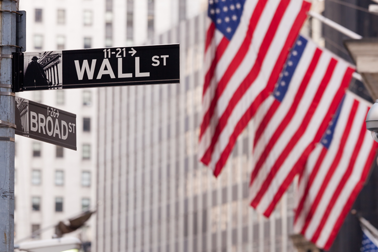 Bourse: Wall Street atteint de nouveaux sommets, rassurée sur le plan commercial