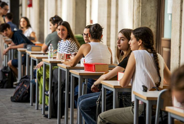 Maturità: il 43% ha scelto traccia sul rispetto, il 15% i social