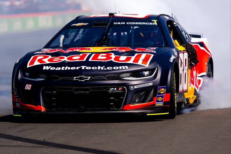 Rival likens Shane van Gisbergen to Michael Jordan