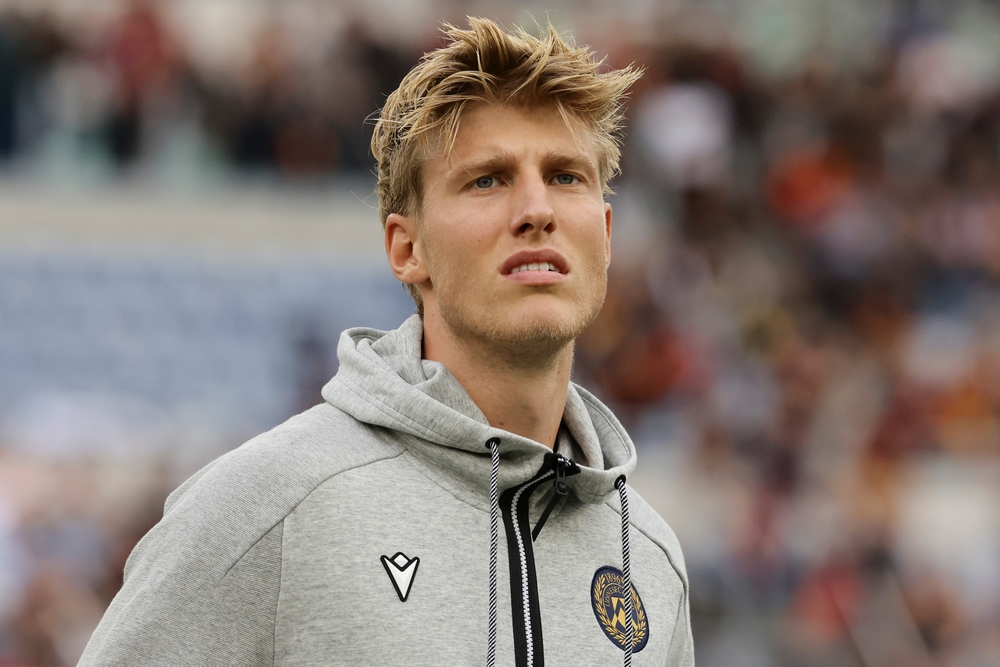 Wolves Miss Out on Kristensen: Last-Minute Bid Falls Short in January Window