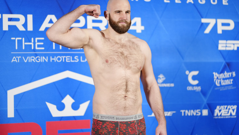 Трансляция боя Денис Гольцов - Олег Попов на PFL 10 2024: смотреть онлайн 29 ноября