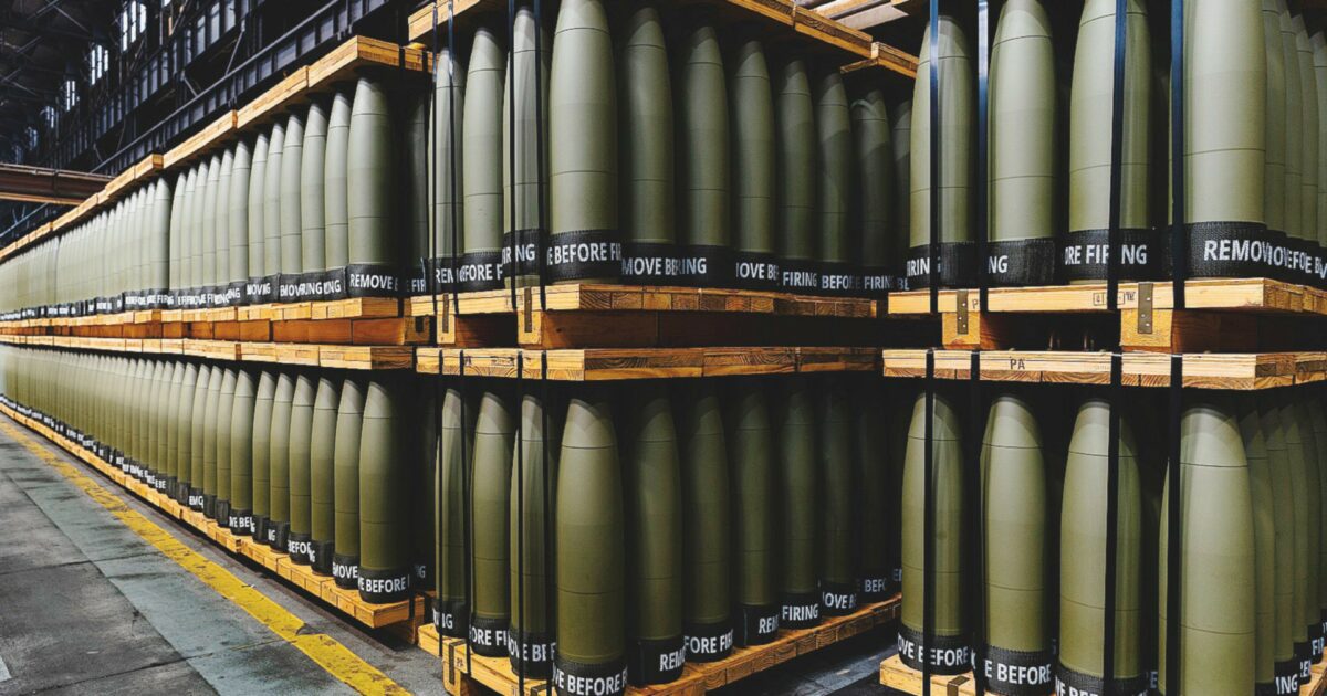 L'involuzione della finanza (in)sostenibile: ora sono investimenti responsabili 'Esg' anche quelli in armi, nucleare e combustibili fossili