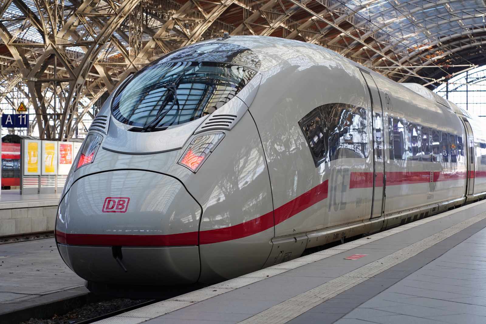 Mobilfunk an Bahnstrecken: Jetzt kommt die lange versprochene Verbesserung