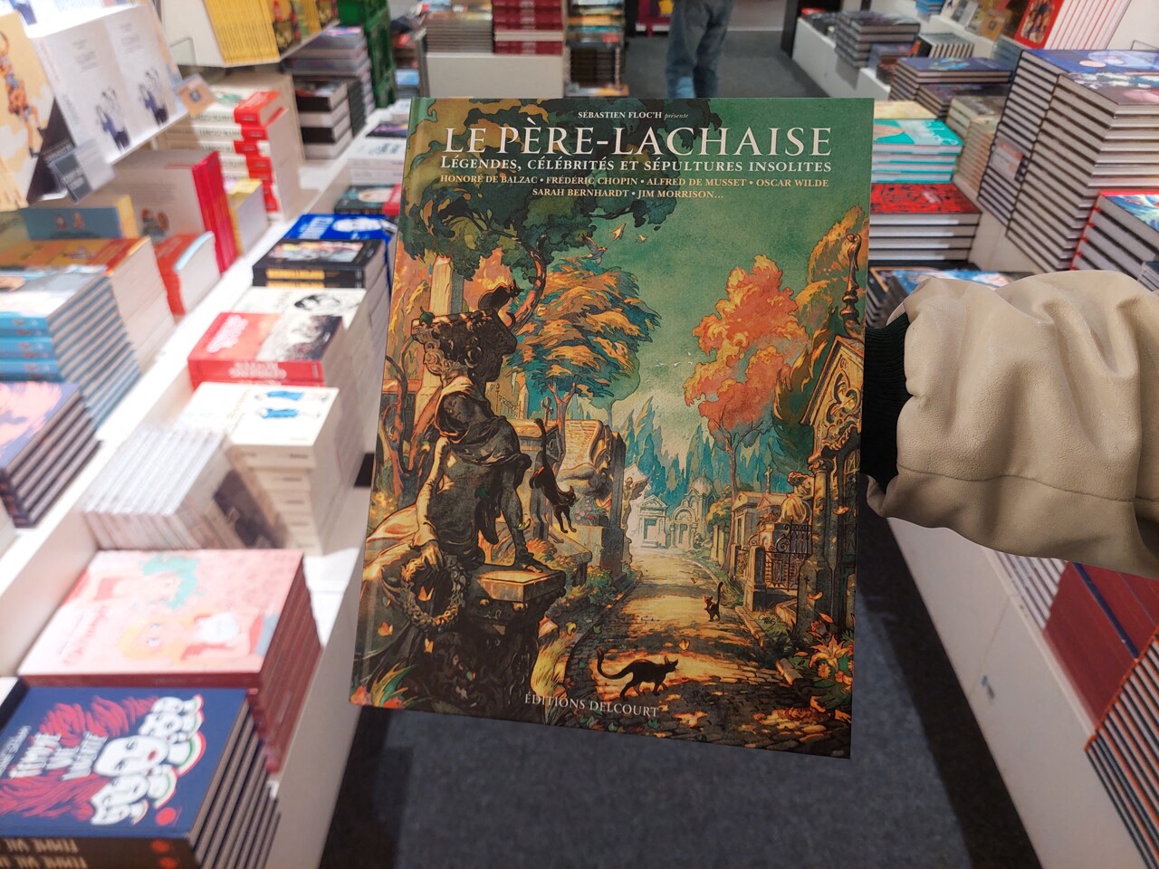 Découvrez le secret du cimetière du Père-Lachaise en BD : l'idée cadeau parfaite