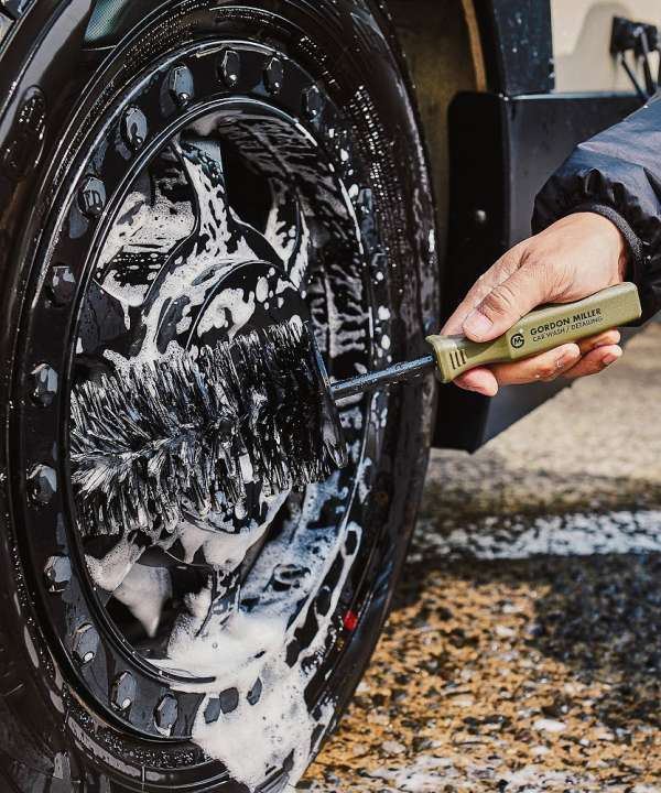 面倒な洗車も楽しく！ゴードンミラーの洗車グッズで、まるでプロのような仕上がりを！