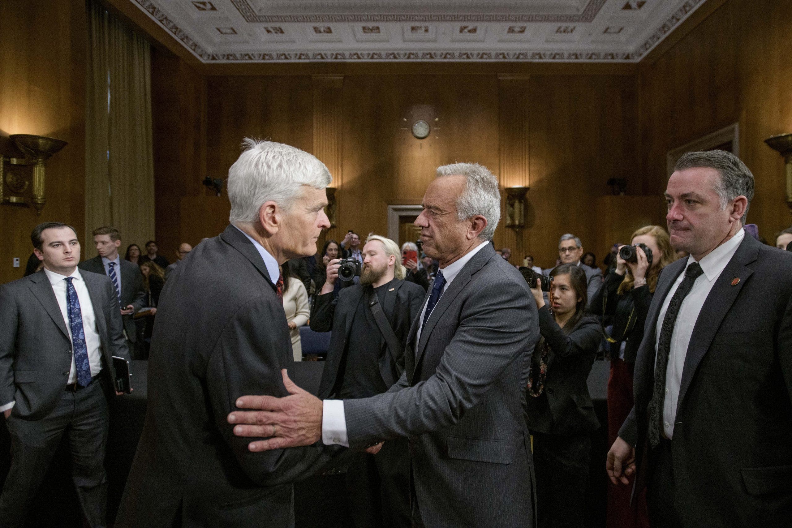 Senate Health Committee GOP Leader Expresses Reservations on RFK Jr. Confirmation