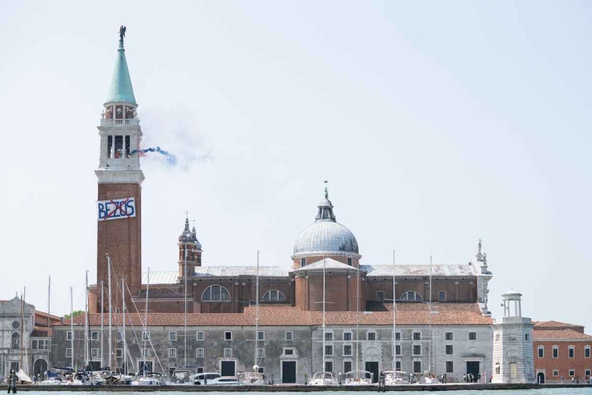 Venezia Sotto Assedio per il Matrimonio di Bezos: Proteste Crescono Mentre la Città Viene 'Noleggiata'