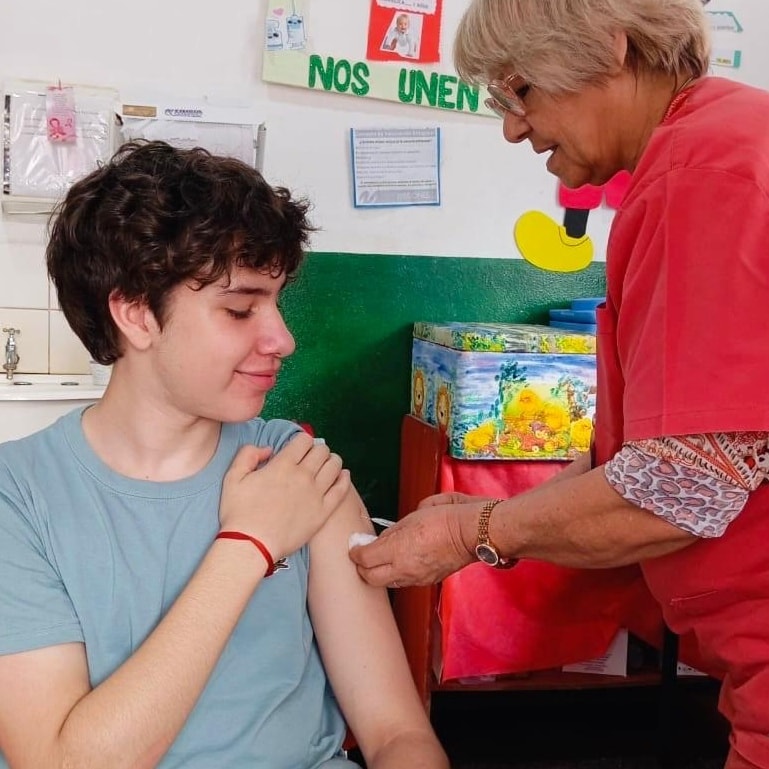 El Ministerio de Salud asegura que el calendario de vacunación nacional sigue vigente