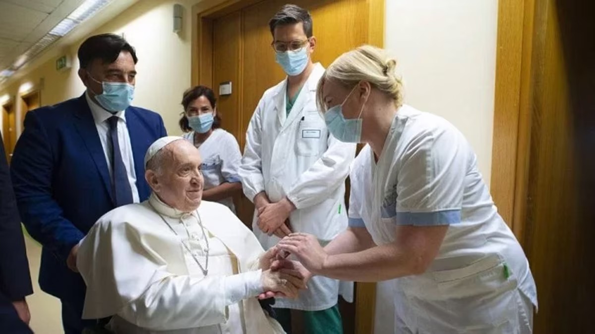 Trombocitopenia del Papa: causas, síntomas y efectos en la salud