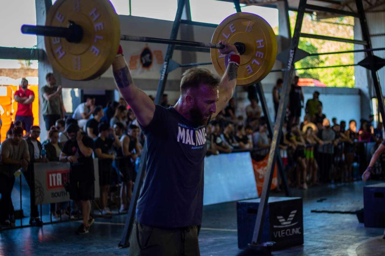 "El CrossFit me cambió la vida": la historia de Alejandro Lezcano, de sedentario a atleta competitivo