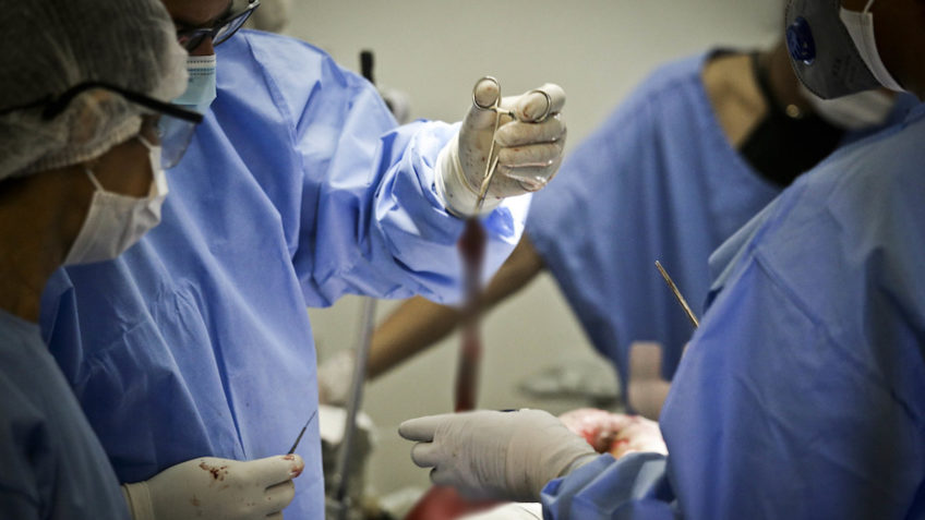 Cirurgias no Brasil: Planos de Saúde Suplantam o SUS, Aponta Estudo