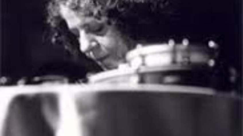 Brasil em Luto: Morre aos 74 Anos a Icônica Cantora e Compositora Cristina Buarque