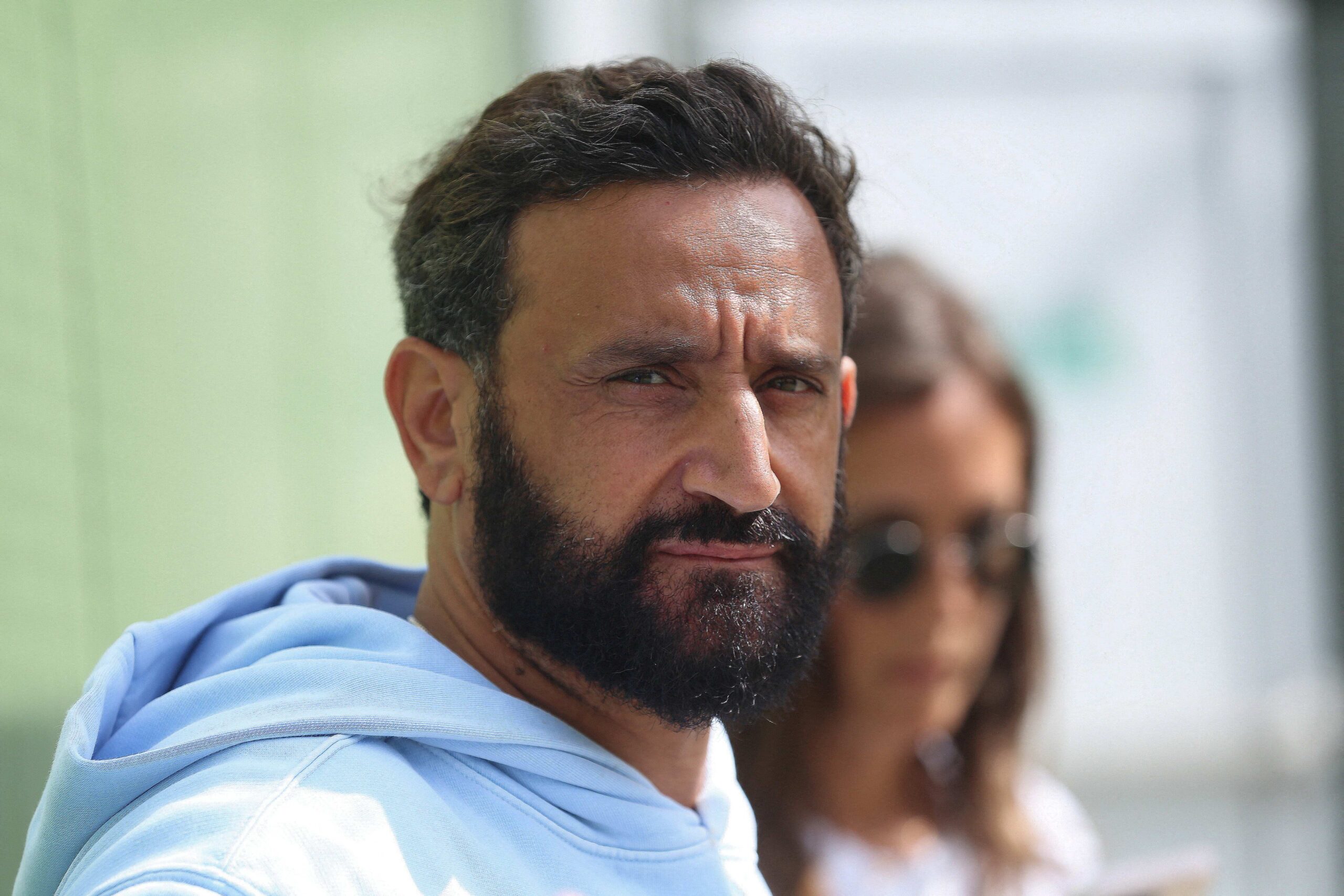 Tout Beau, Tout 9 : Cyril Hanouna Implémente 3 Règles Strictes pour sa Nouvelle Émission !