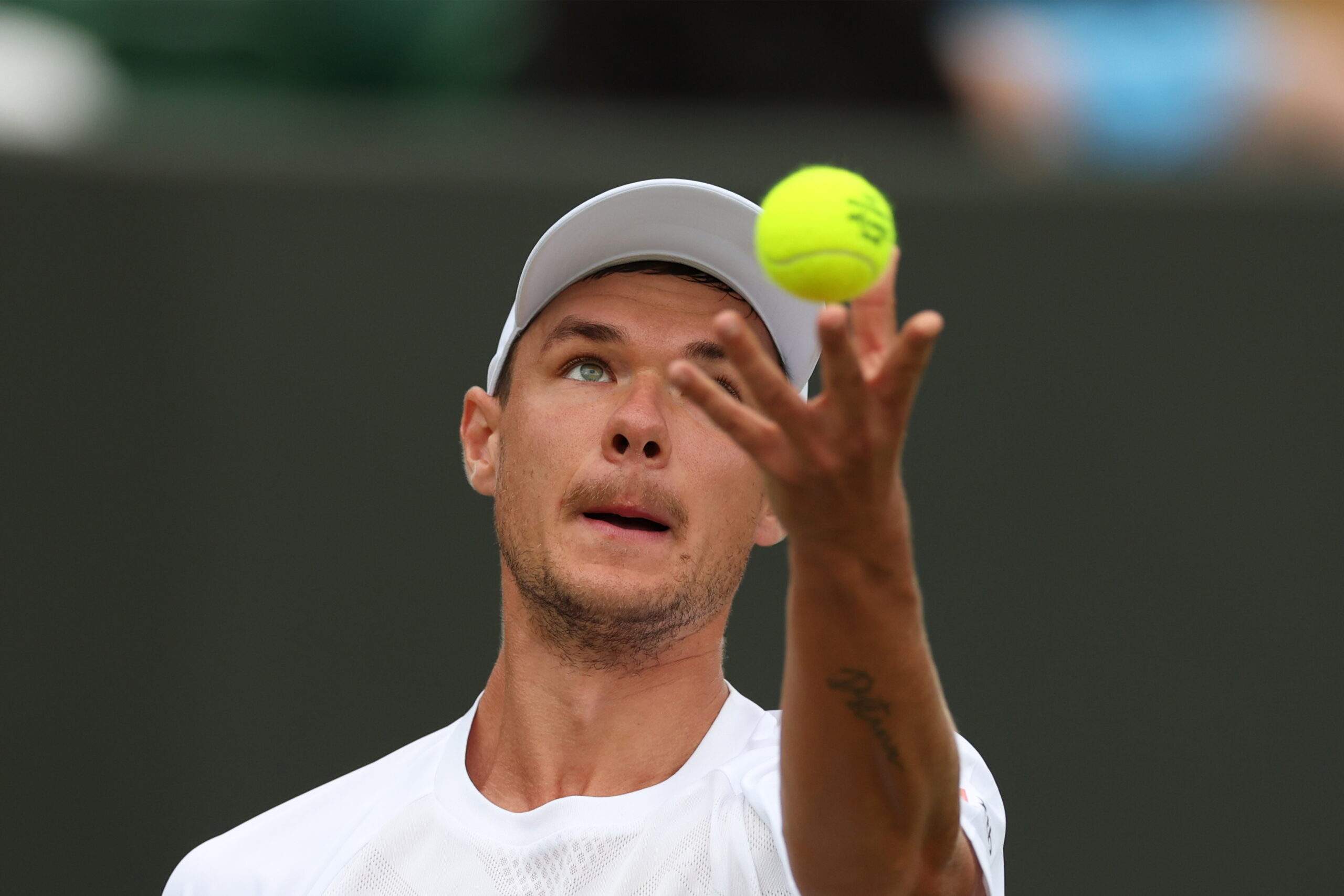 Przeciwnik jak ściana, której nie udało się rozbić. Kamil Majchrzak poza Wimbledonem