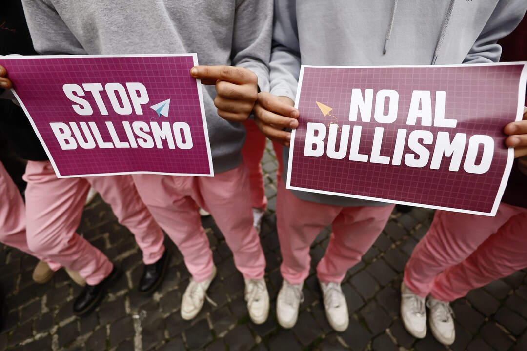 Lotta contro il bullismo: Gallinari, Vettori e Toni si uniscono al progetto 'No al Bullismo' per supportare i giovani