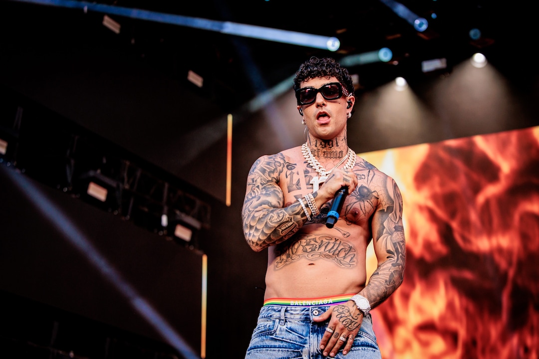 Tony Effe si esibirà al Concerto di Capodanno 2025 a Roma: regole ferree per il pubblico
