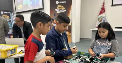 ¡Descubre los talleres de verano 2025 más emocionantes! Aprende tecnología y cambios innovadores para escolares
