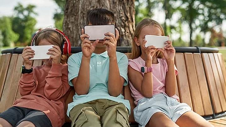 5 Ciri Khas Generasi Beta: Mengintegrasikan Teknologi dalam Kehidupan Sehari-Hari