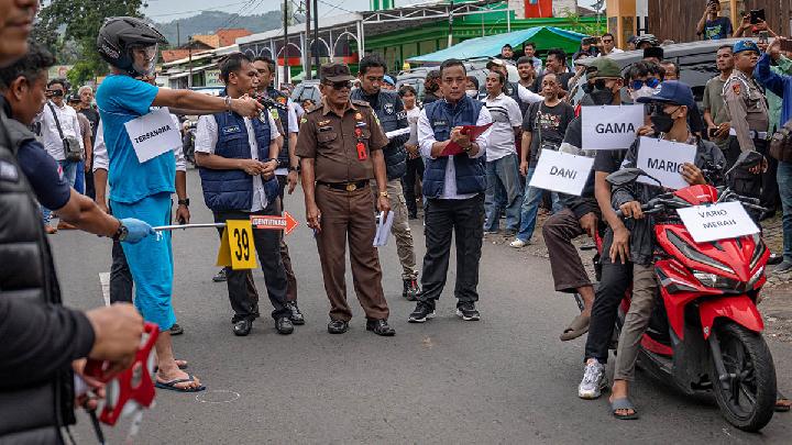 100 Hari Kematian Gamma, Lagu Bayar Bayar Bayar Menggema di Depan Polda Jawa Tengah
