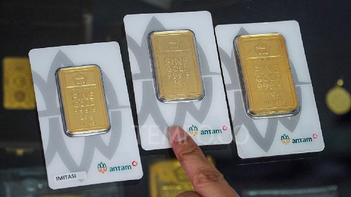 Harga Emas Antam Hari Ini Rp 1.094 Juta per Gram